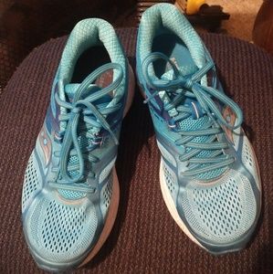 Saucony Guide 10 Sneakers